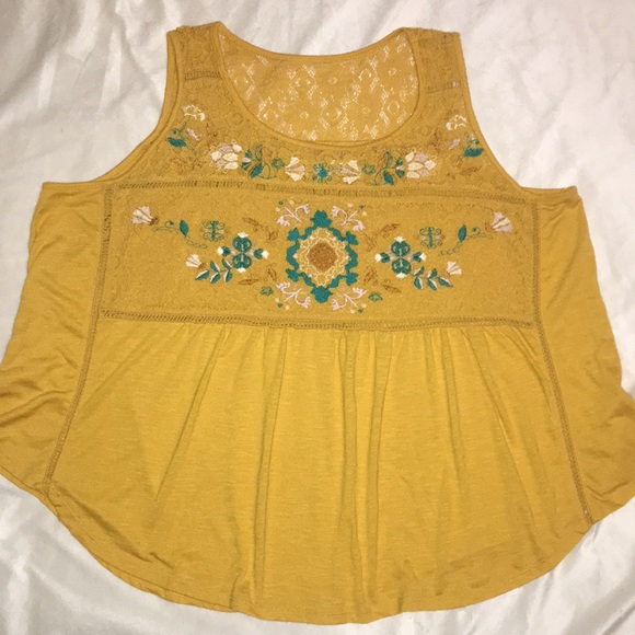 Cato Tops - Cato Embroidered tank top Cato Tops - Cato Embroidered tank top